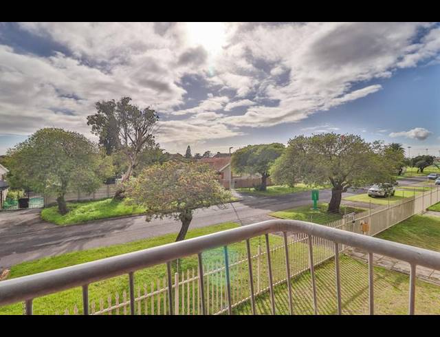 1 BEDROOM PROPERTY TO RENT IN THORNTON